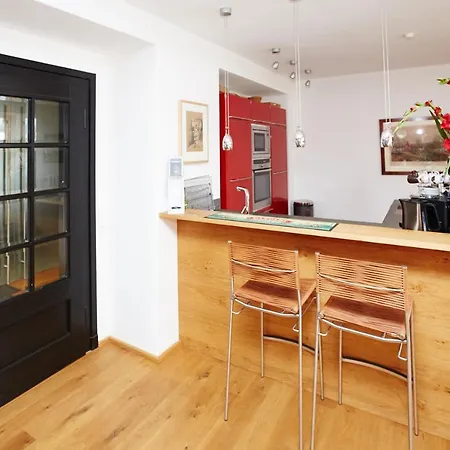 Haus Castell Apartament